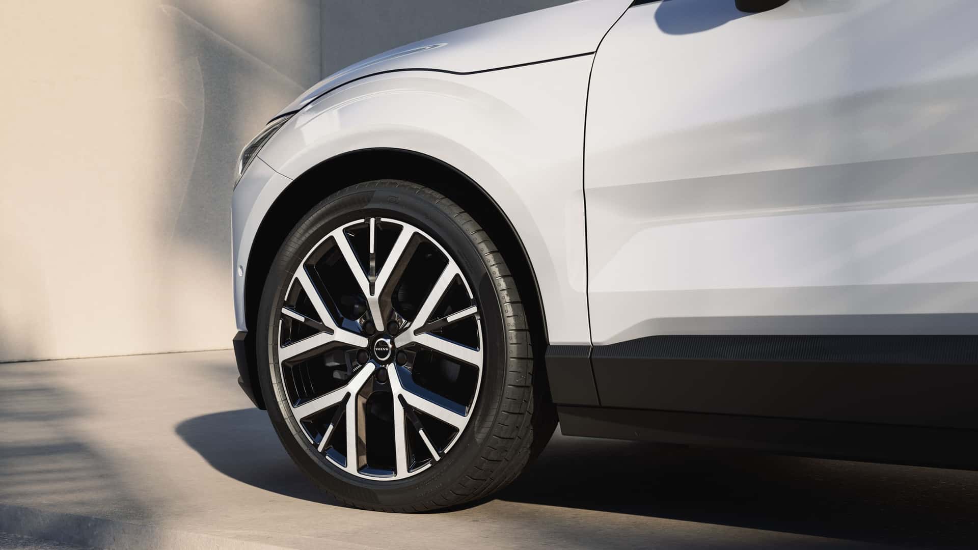 Volvo EX30 2027 5