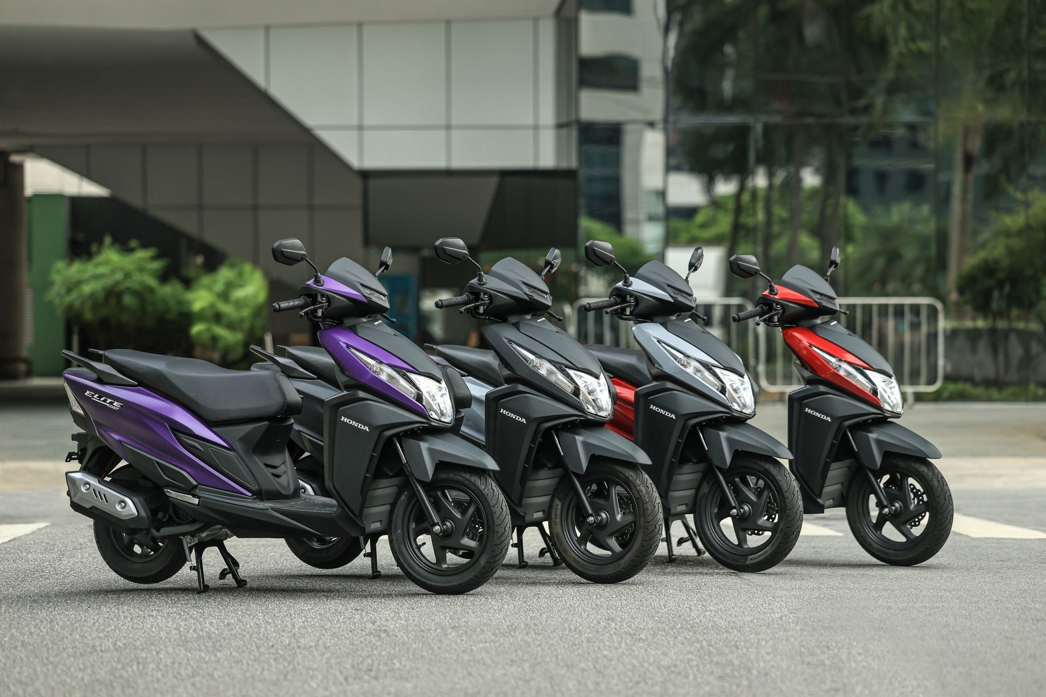 Honda Elite 125 2027 (1) Honda Elite 125 2027 (1)