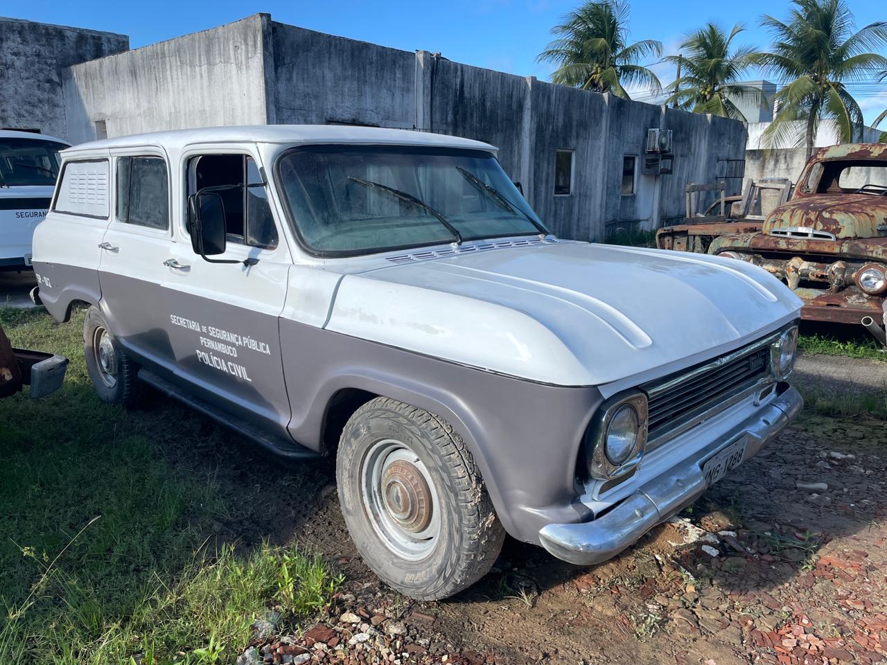 Chevrolet veraneio caracterizada o agente secreto foto João Lucas