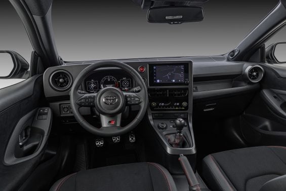 toyota gr yaris34