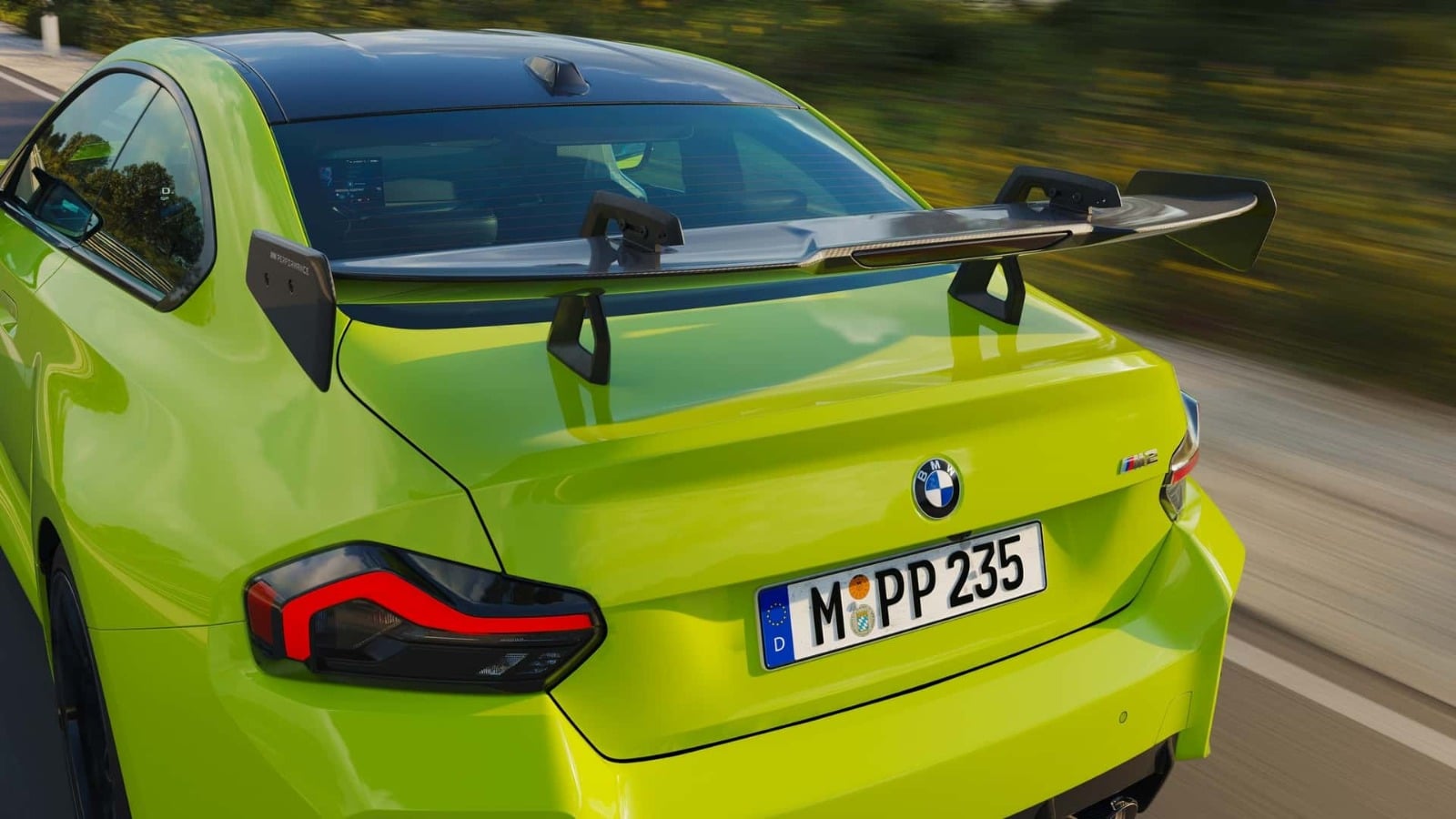 A BMW apresentou o M Performance Track Kit para o M2 (8)