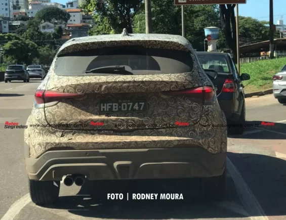 Flagra Fiat Pulse Abarth Hibrido