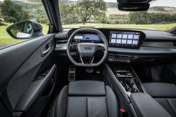 audi q3 sportback tfsi quattro s line black package71