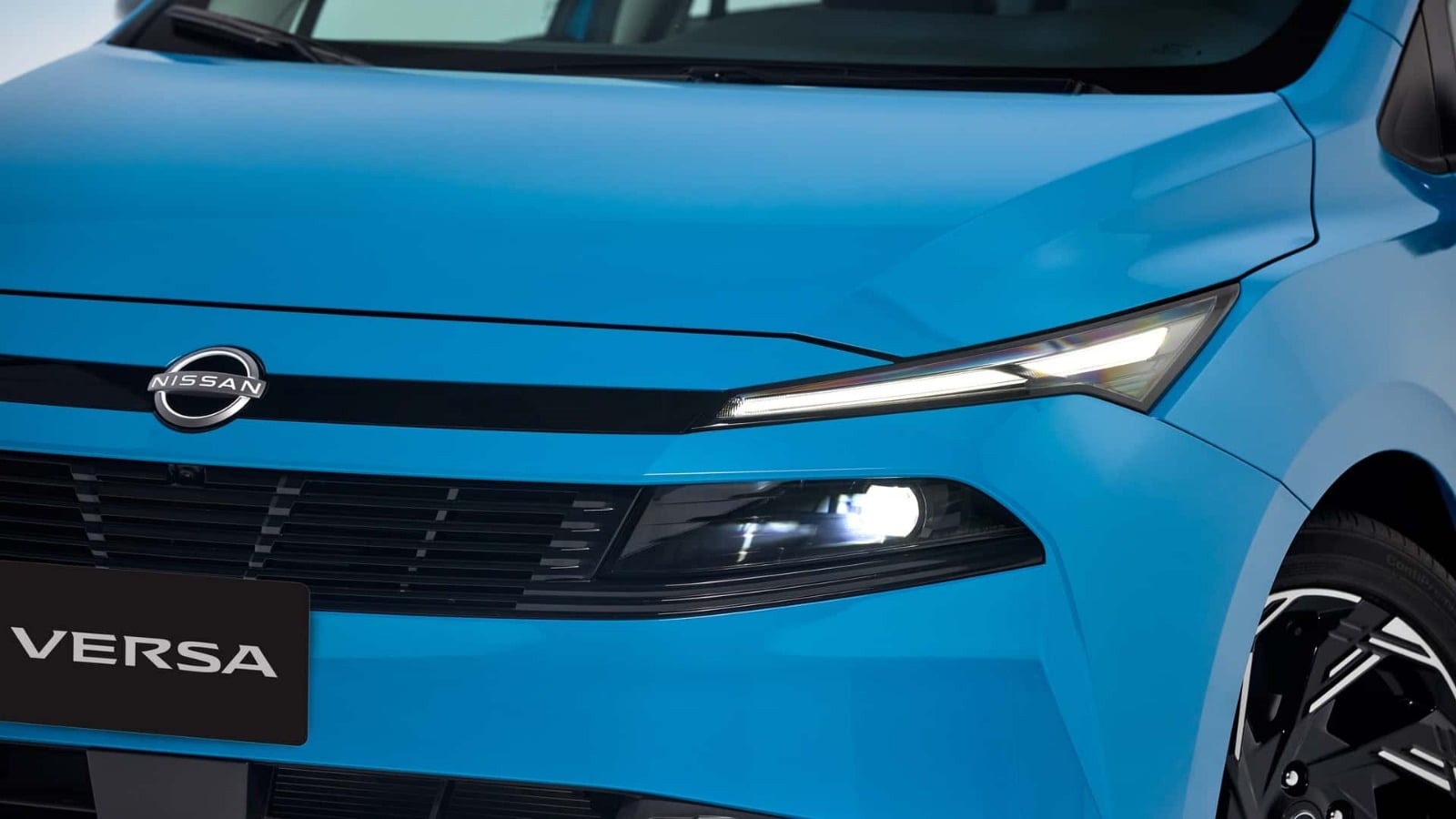 novo nissan versa 1 (1)