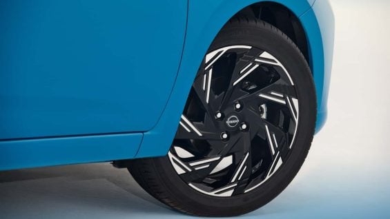 novo nissan versa 1 (6)