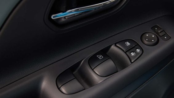 novo nissan versa 1 (14)