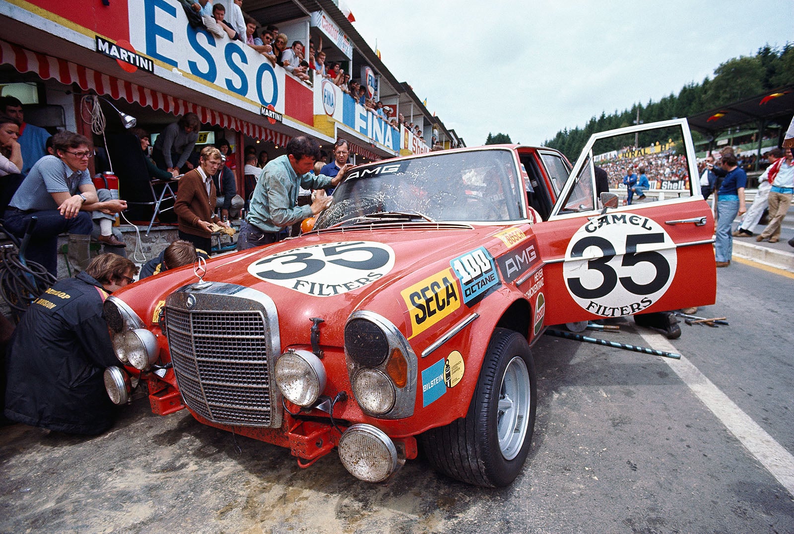 'Porco Vermelho', o surpreendente Mercedes que fez história em Spa