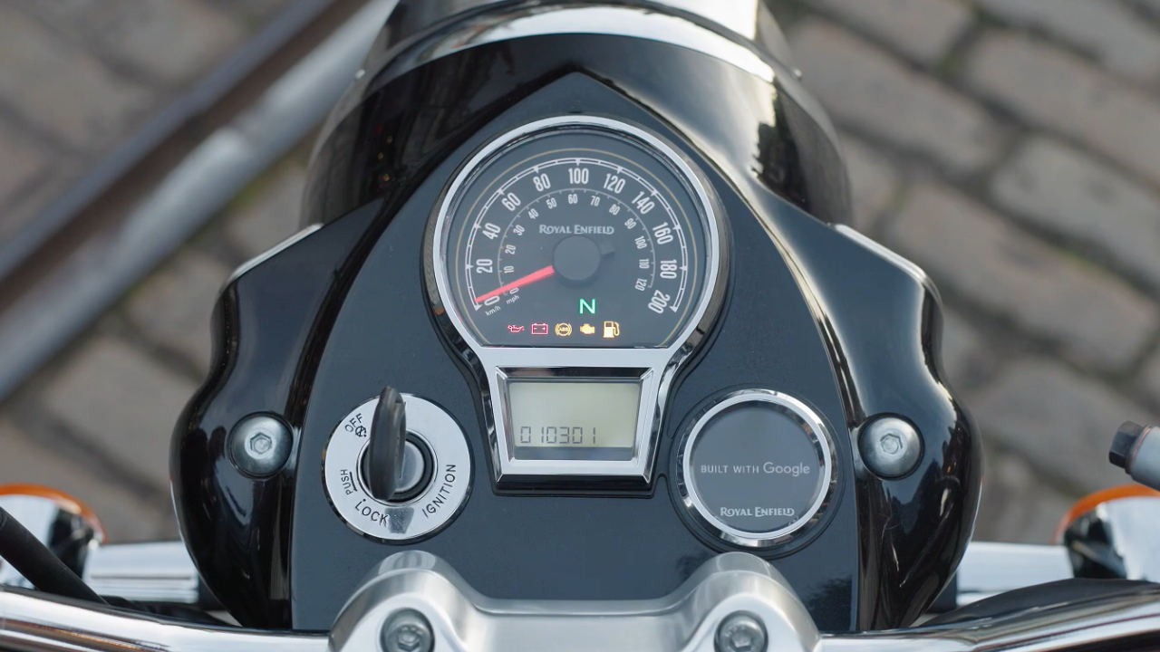 Royal Enfield Classic 650 (1)