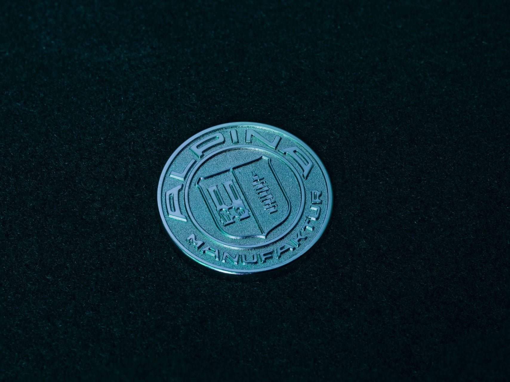 BMW Alpina XB7 Manufaktur 2026 13