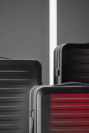 Coleção Porsche Design de malas de viagem Roadster Aluminium Trolley 7