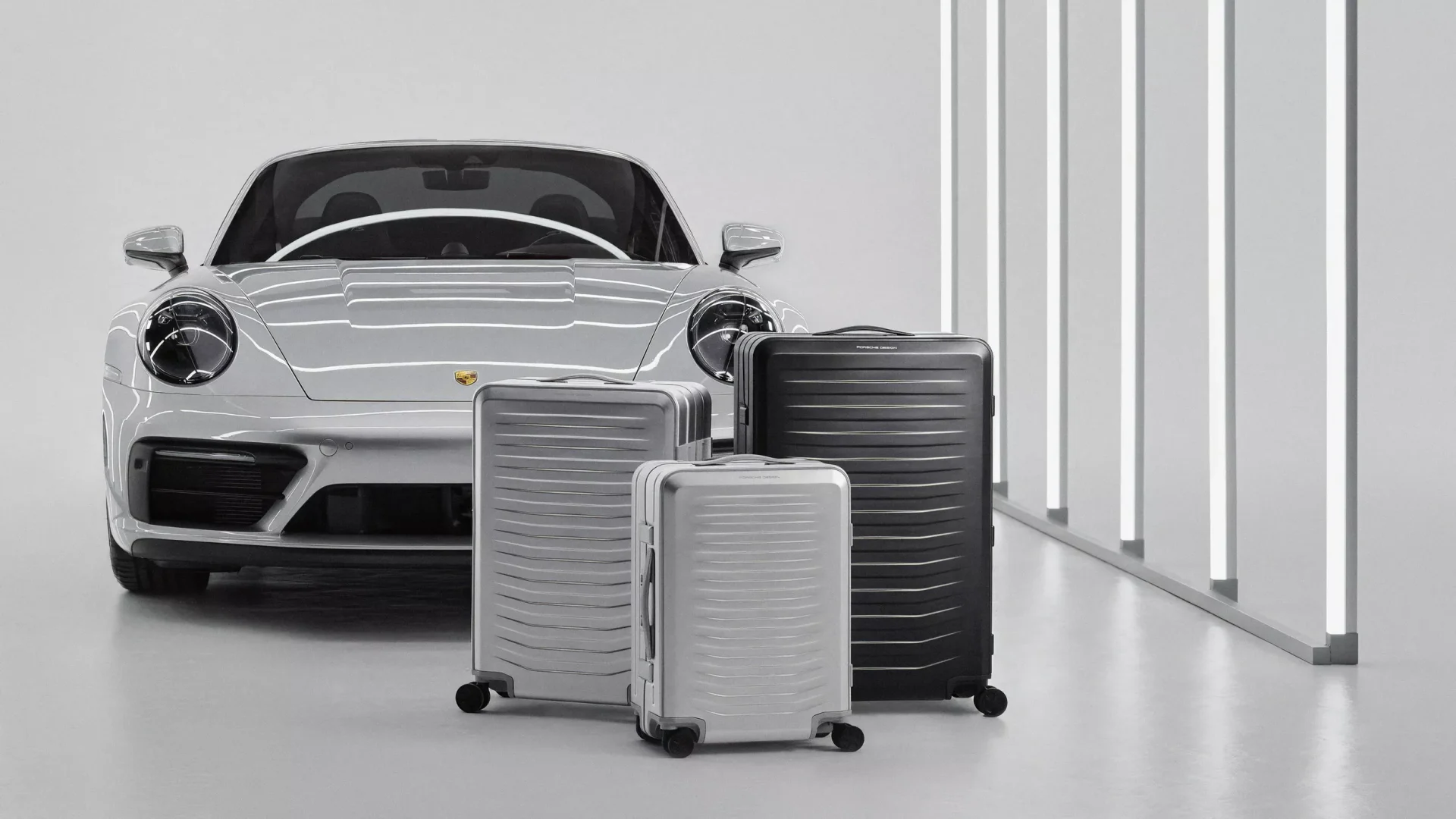 Coleção Porsche Design de malas de viagem Roadster Aluminium Trolley