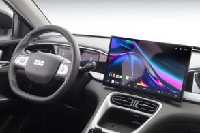 Geely EX 2 Foto: Rodolfo Buhrer / La Imagem / Geely Curitiba, 25/09/2025