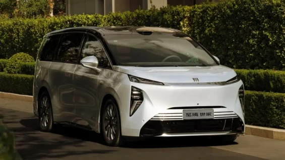 O Buick GL8 Encasa EV 6