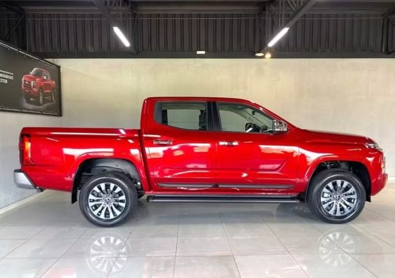 Mitsubishi Triton HPE Fotos De Castro Mitsubishi – Curitiba (PR) (3)