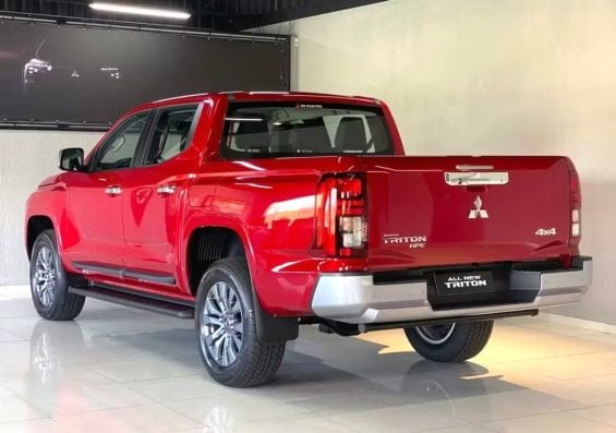 Mitsubishi Triton HPE Fotos De Castro Mitsubishi – Curitiba (PR) (4)