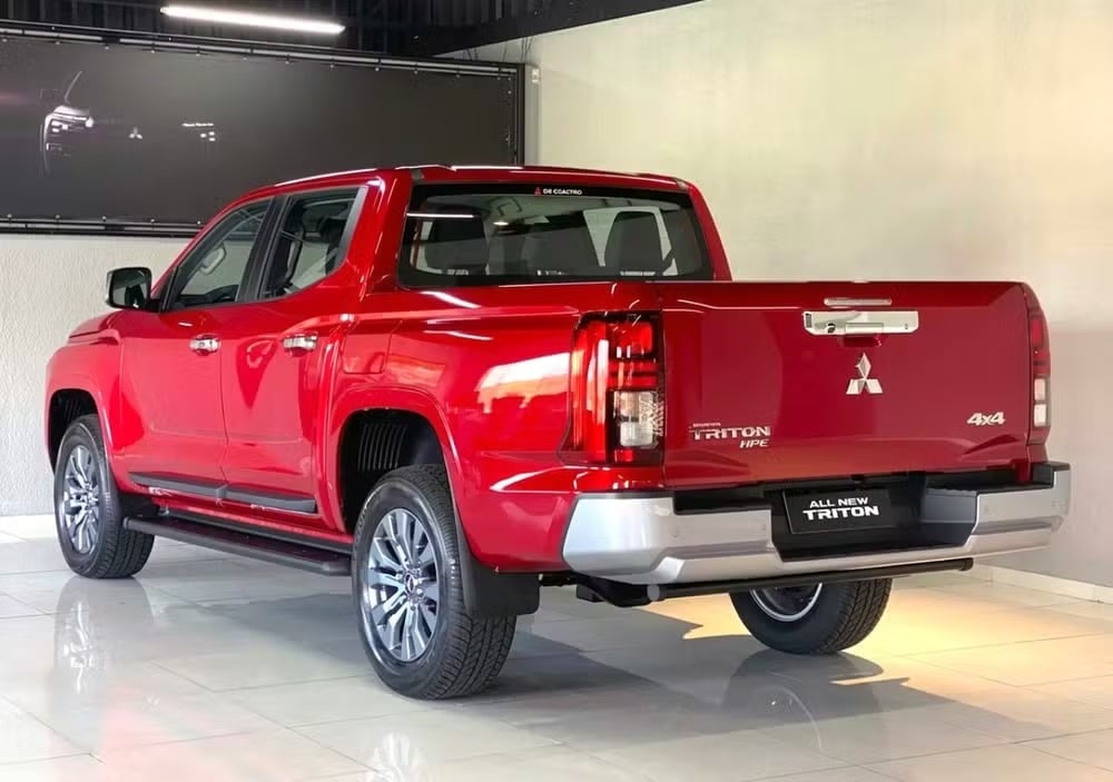 Mitsubishi Triton HPE Fotos De Castro Mitsubishi – Curitiba (PR) (4)