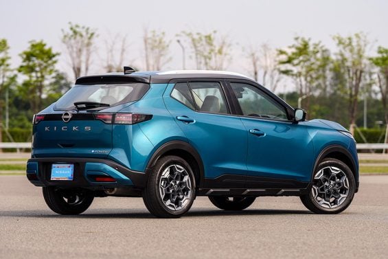 Nissan Kicks e Power Exterior 2