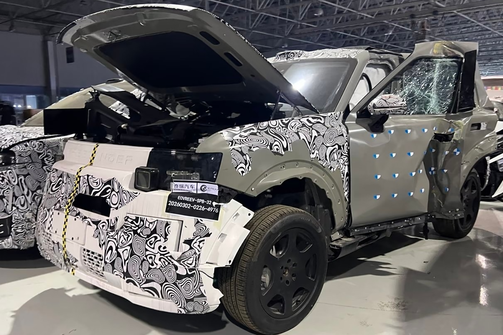 Novo Land Rover Freelander é feito pela Chery, tem base do Tiggo 5X e teve fotos vazadas após crash test