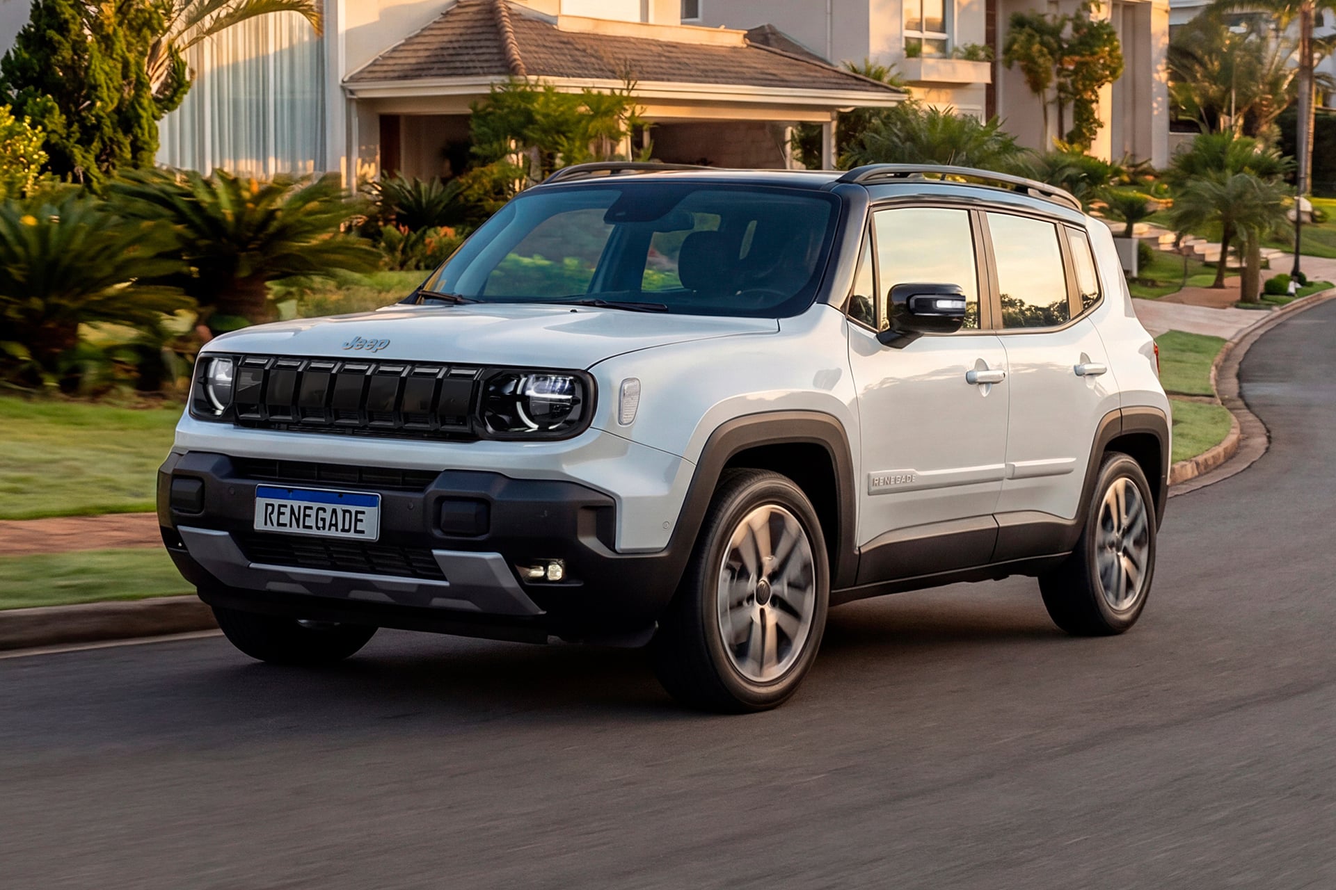 Jeep Renegade Sahara MY27 029