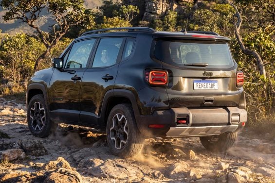 Jeep Renegade Willys MY27 008
