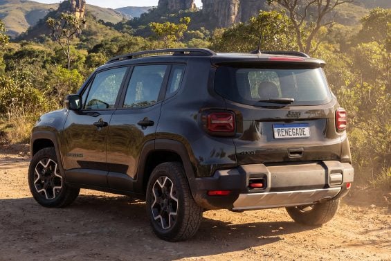 Jeep Renegade Willys MY27 011