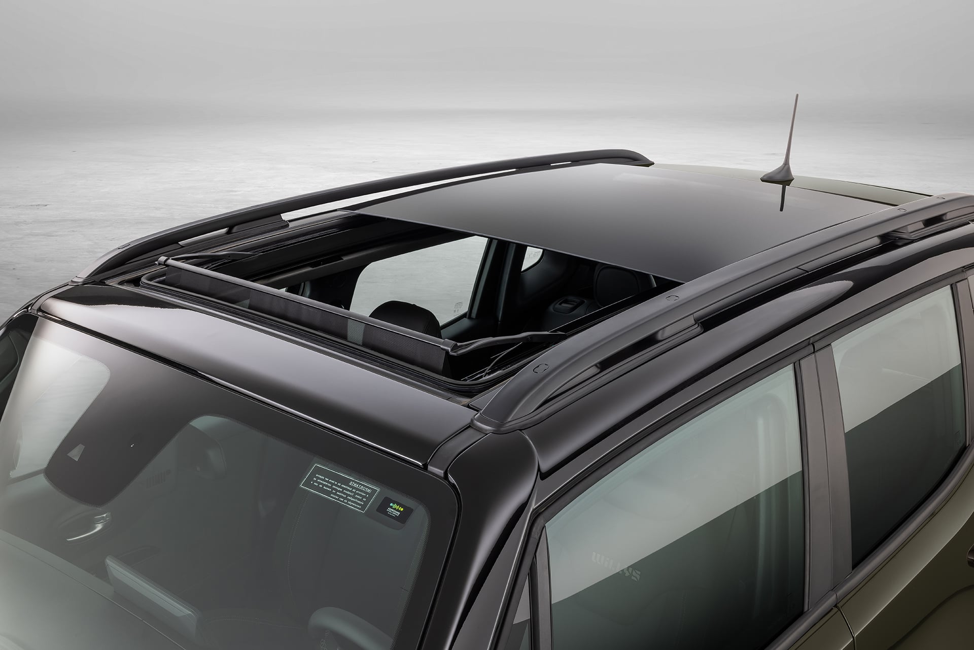 Jeep Renegade Willys MY27 040