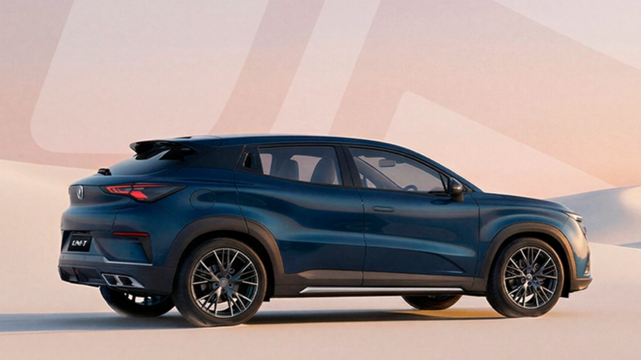 CAOA Changan Uni T (7)