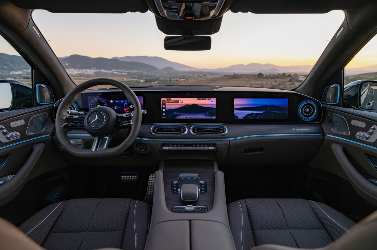Weltpremiere – Der neue Mercedes Benz GLS: Die S Klasse unter den SUVs definiert Komfort neu World premiere – The new Mercedes Benz GLS: The S Class of SUVs redefines comfort