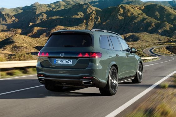 Weltpremiere – Der neue Mercedes Benz GLS: Die S Klasse unter den SUVs definiert Komfort neu World premiere – The new Mercedes Benz GLS: The S Class of SUVs redefines comfort