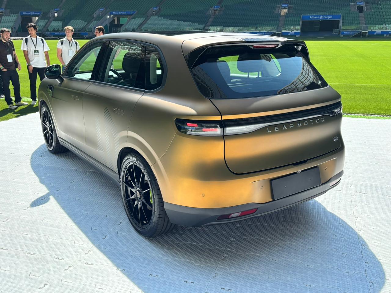 Leapmotor B10 (12) Leapmotor B10 (12)