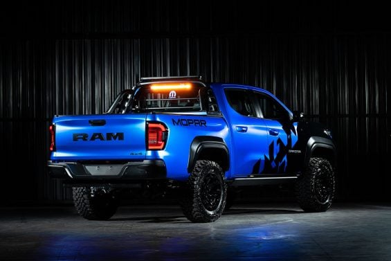 RamDakotaBlueShadow2