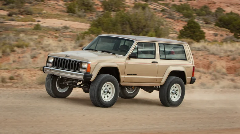 conceito-jeep-xj-pioneer.webp