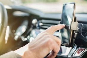 TRE de Alagoas proíbe propaganda eleitoral em carros de aplicativos