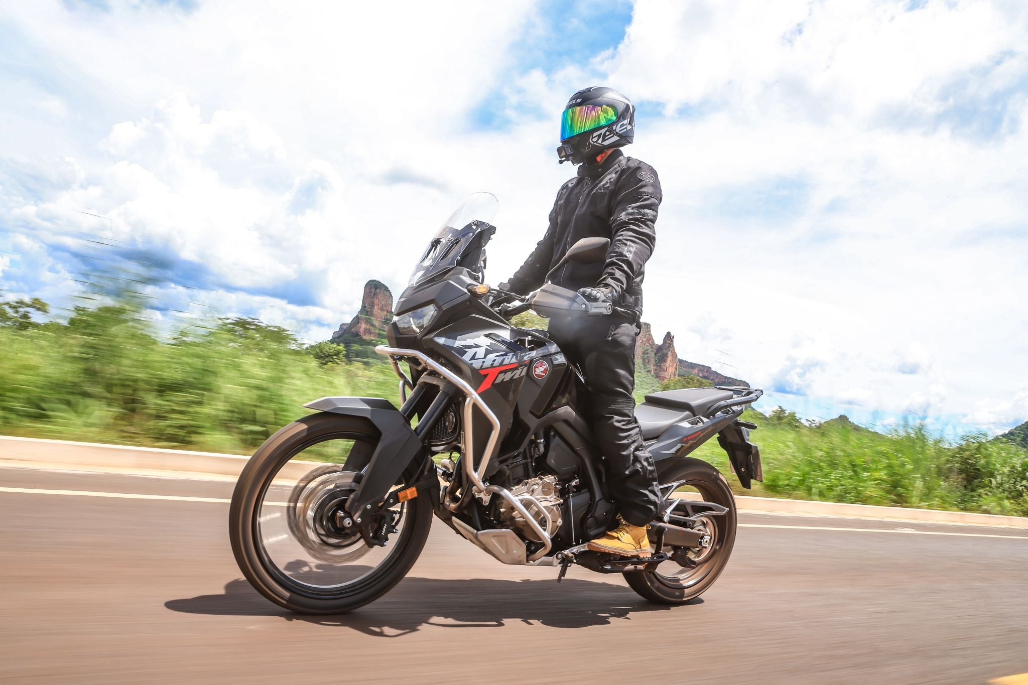 Honda CRF1100L Africa Twin