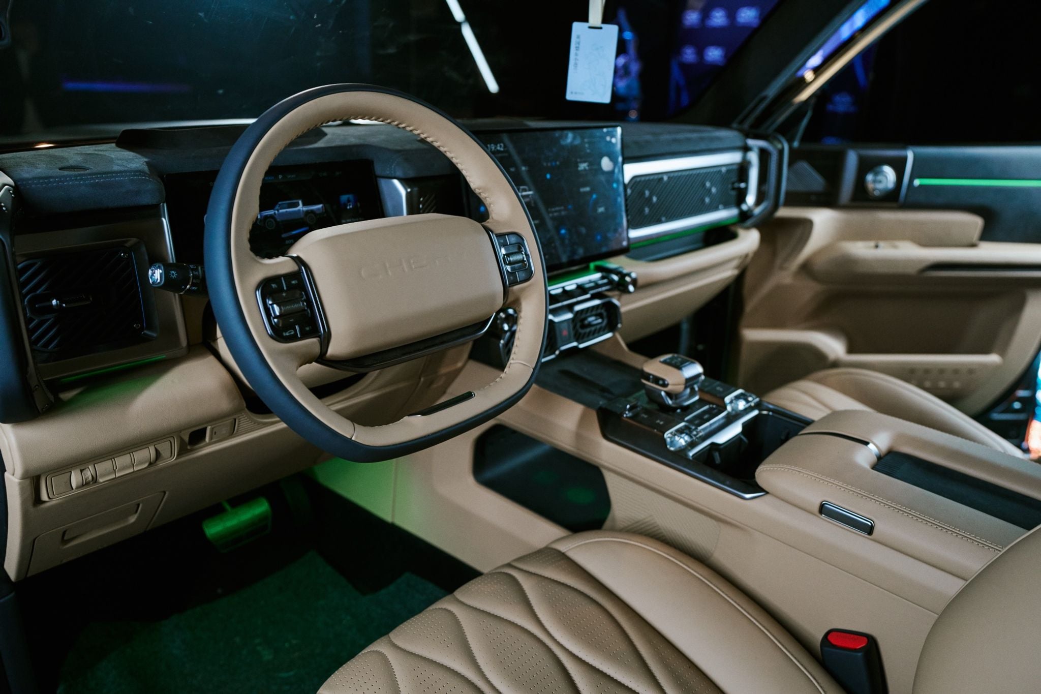 Chery revela interior de luxo de nova picape para enfrentar Hilux e Ranger