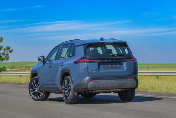 Toyota RAV4 2026 (18)