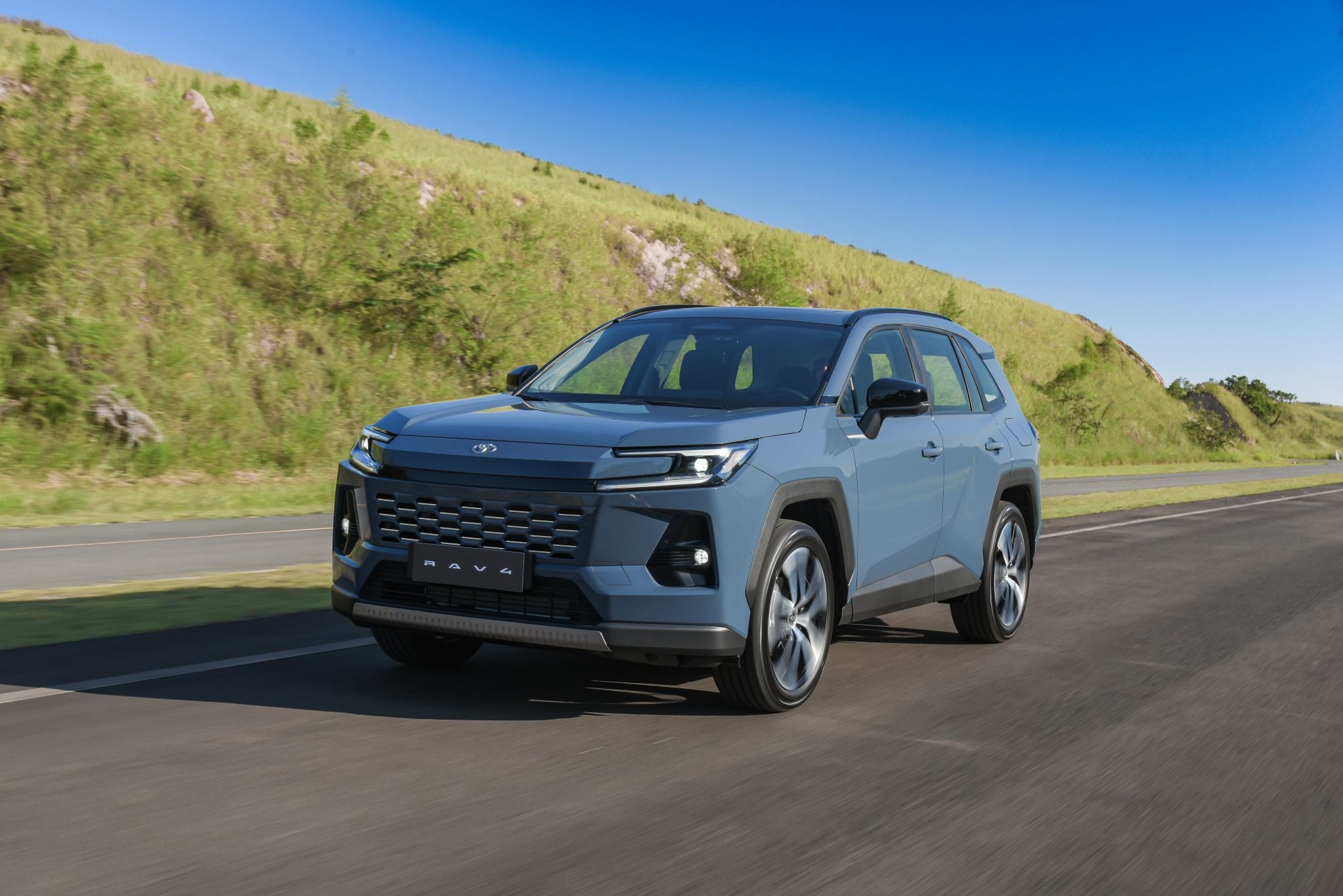 Toyota RAV4 2026 (1)
