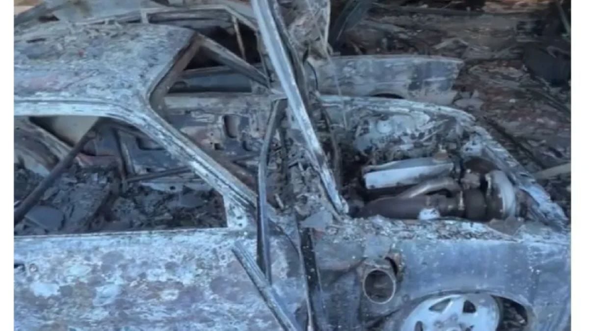 Incêndio em casa dos pais de MC Gui destrói carros clássicos em São Paulo
