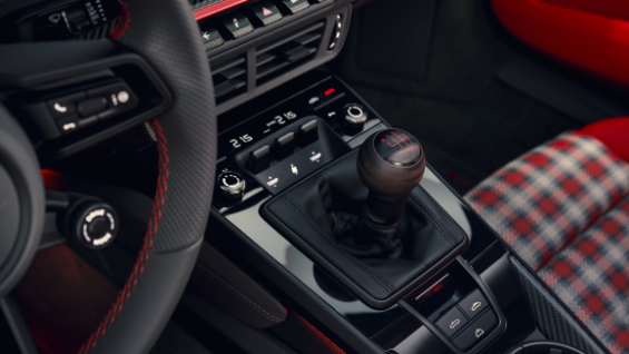 Porsche 911 GT3 SC 2027 7