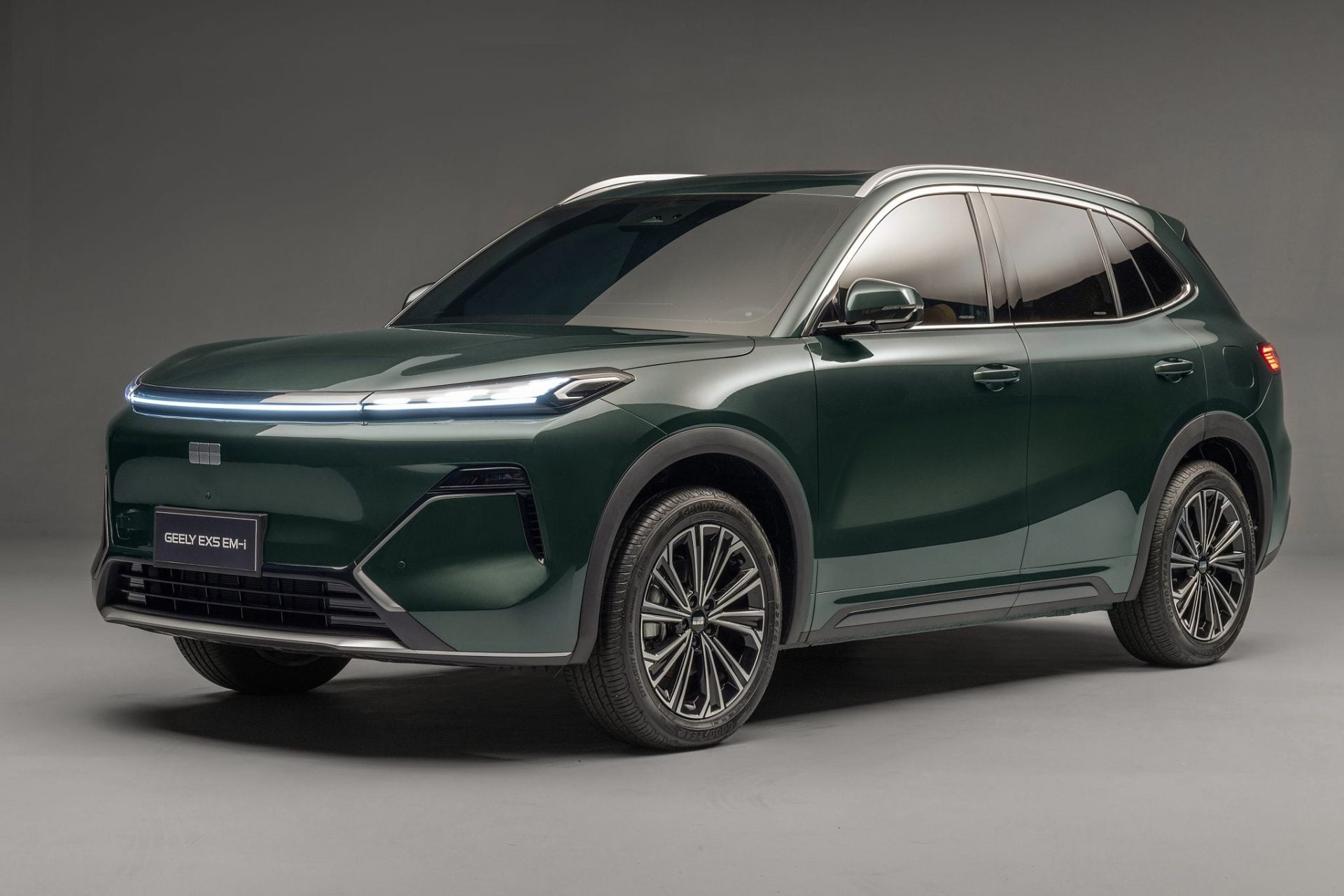 24 Geely Ex5 Emi frente e lateral