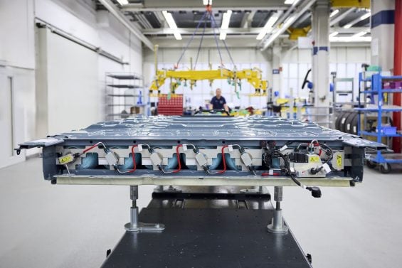 P90634033 highRes bmw hydrogen flat st