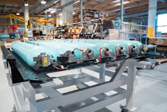 P90634115 highRes bmw hydrogen flat st