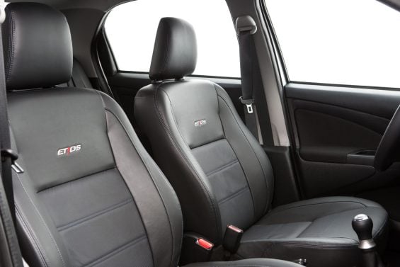 toyota etios platinum hatchback 7