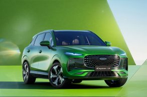 lepas l4 verde frente parado