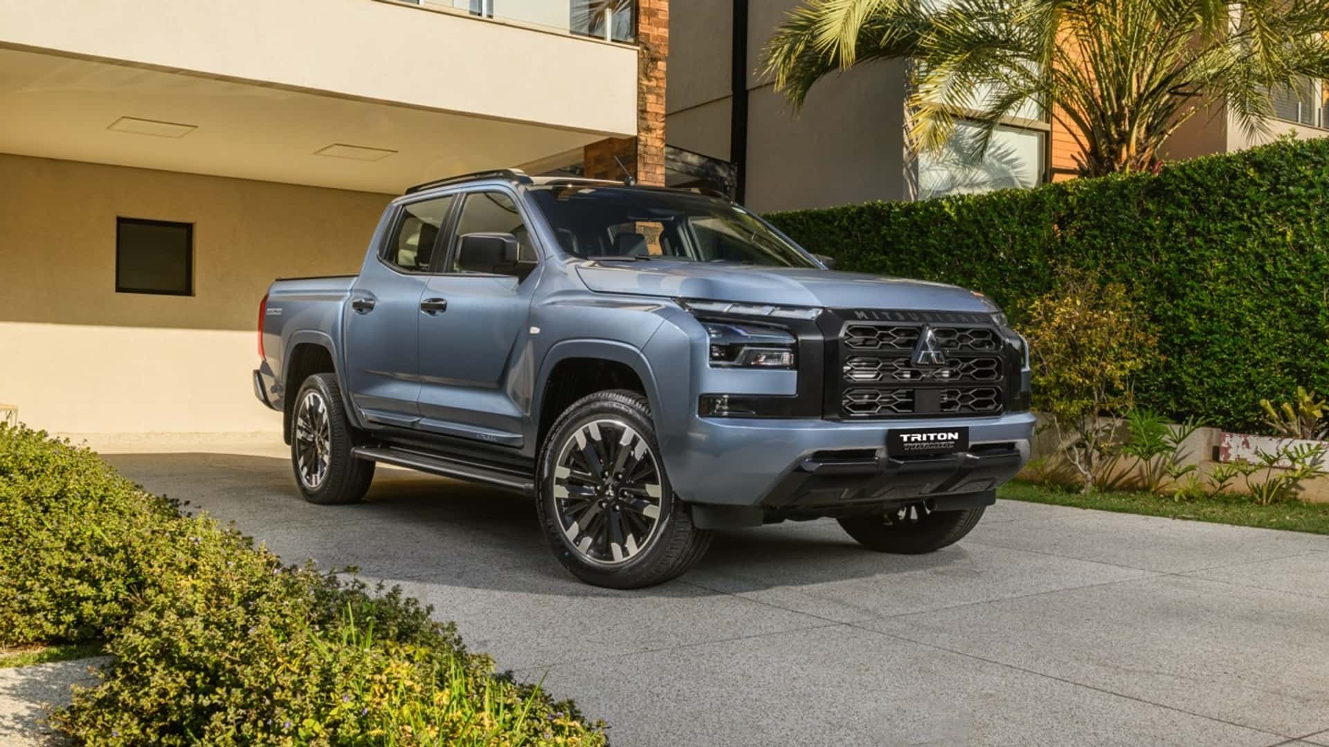 Picape ‘urbana’ da Mitsubishi deixa de ser limitada e chega à linha 2027