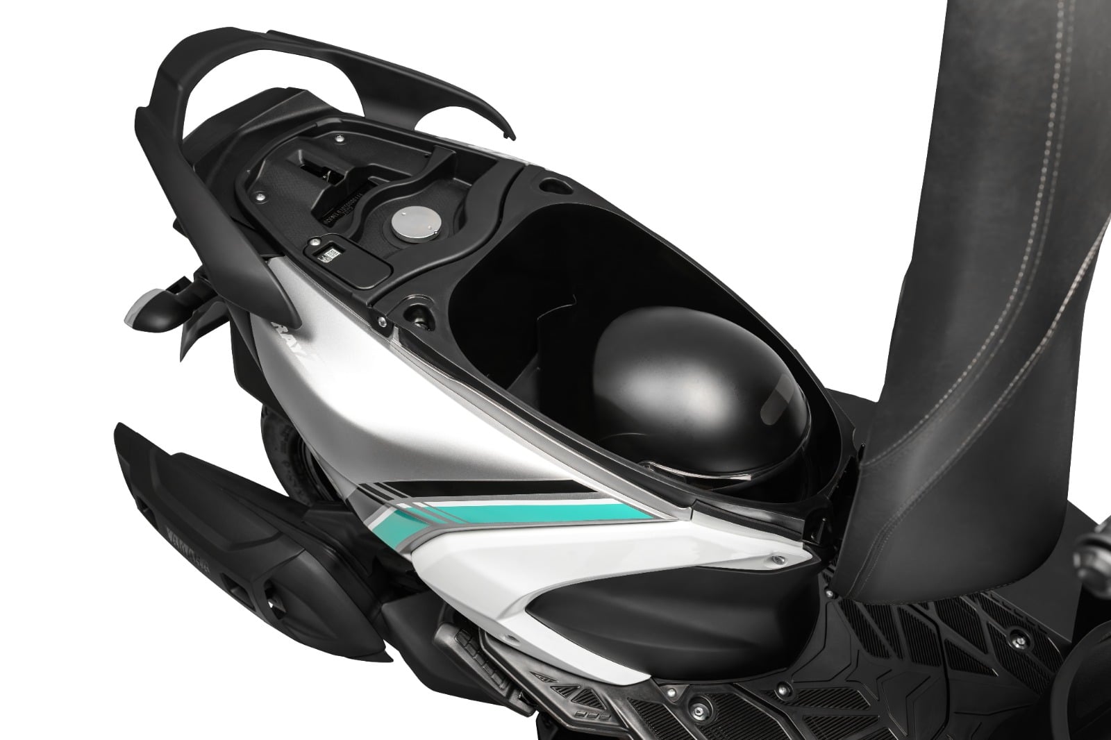 Yamaha ZR Hybrid Connected (6)