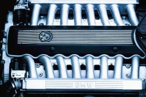 bmw série 7 v16 cofre do motor