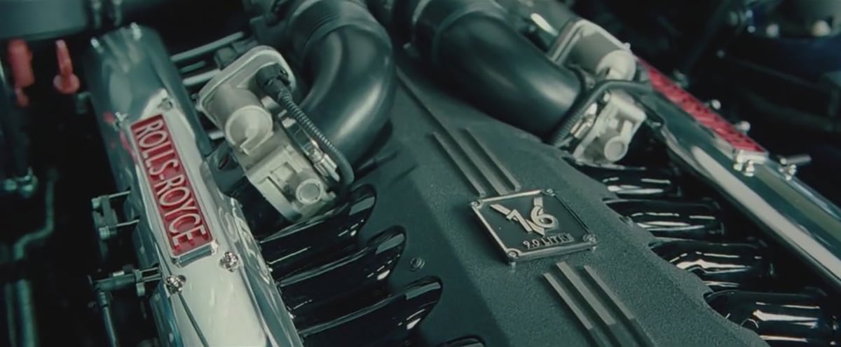 Johnny English Rolls Royce Phantom Coupé V16 detalhe