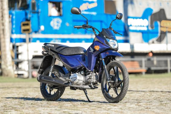 Honda Pop chega à versão 2027: de volta o manete esquerdo, mas como freio