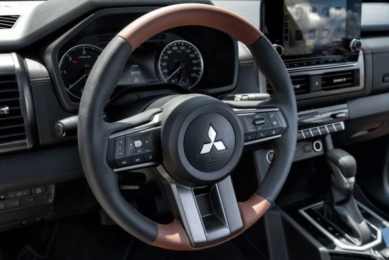 Mitsubishi Triton Terra (5)